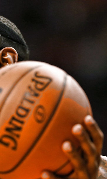 James scores 31 in a mask to lead Heat over Knicks